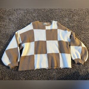 ARULA Tan and Cream Knit Sweater